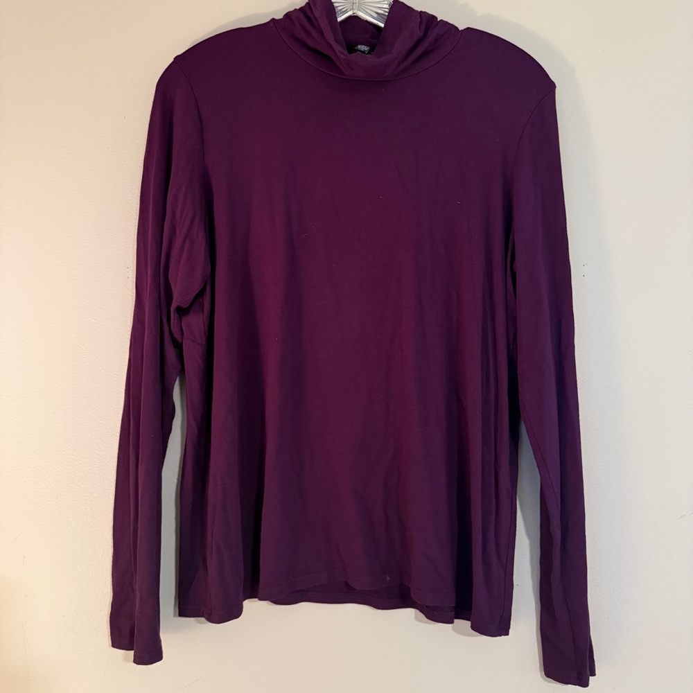 Eileen Fisher purple Turtleneck Long sleeve Large Light Weight